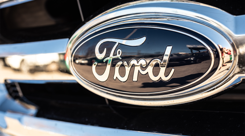 Close-up of the Ford logo on car to support Ford digital strategy article
