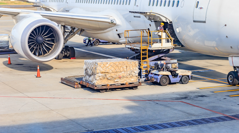 Loading platform of air freight to the aircraft